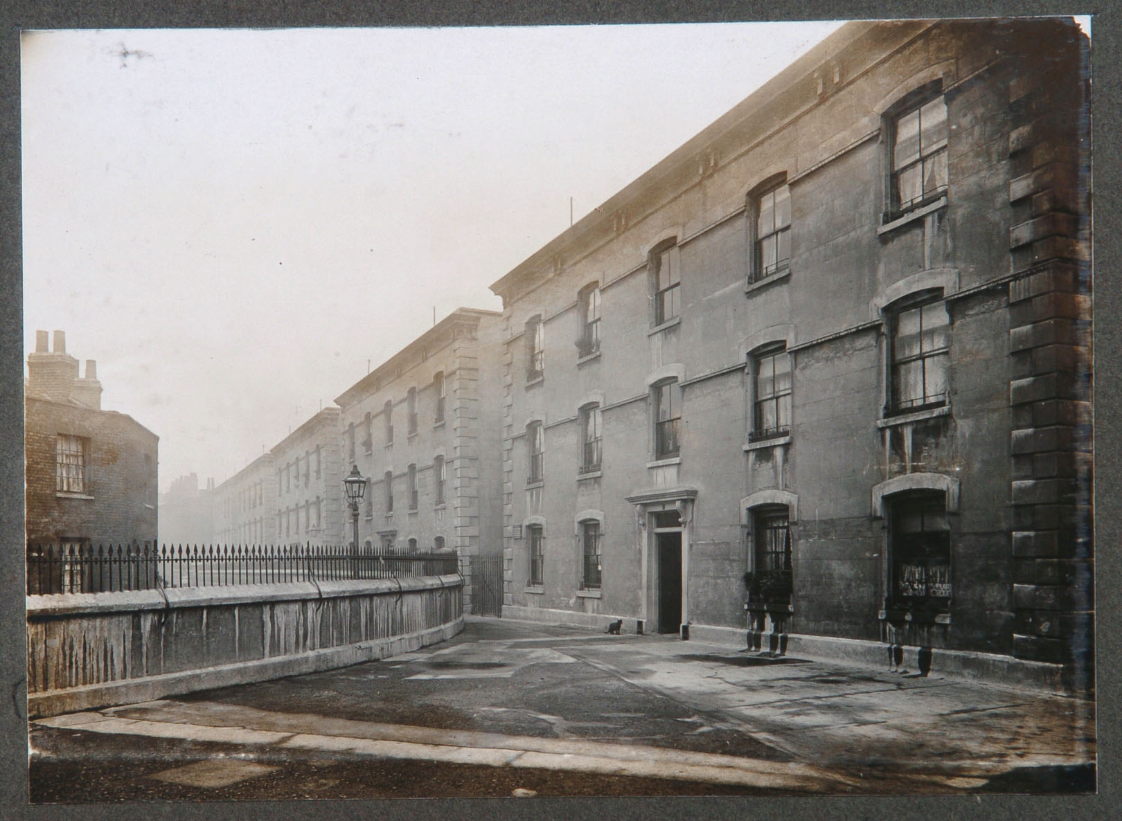 bermondsey peabody bldg c1905